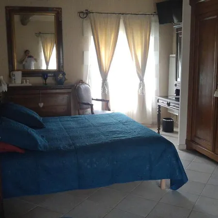 B&B La Fontaine Des Arts *