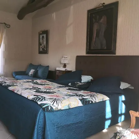 La Fontaine Des Arts B&B